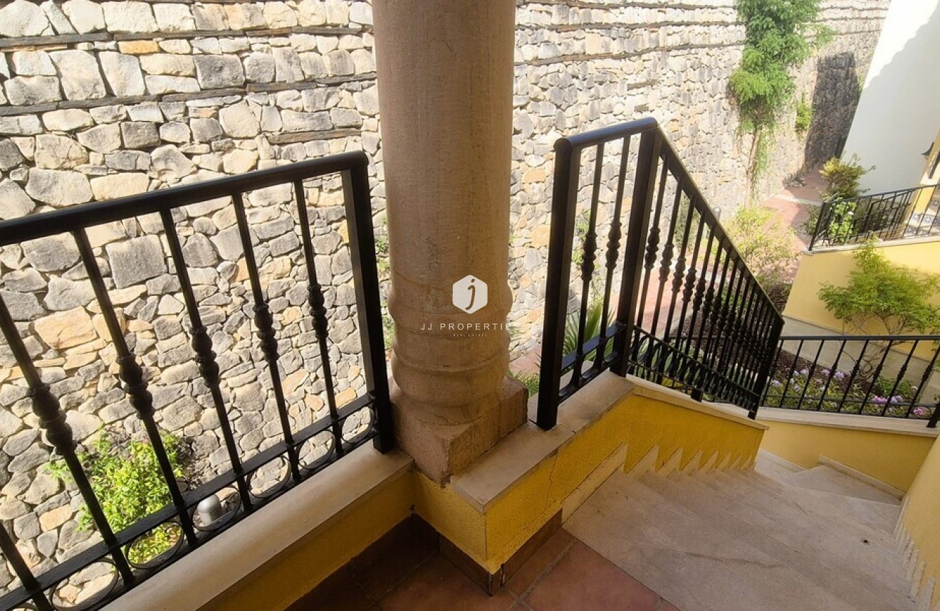 Aus zweiter Hand - Wohnung -
Orihuela Costa - Costa Blanca