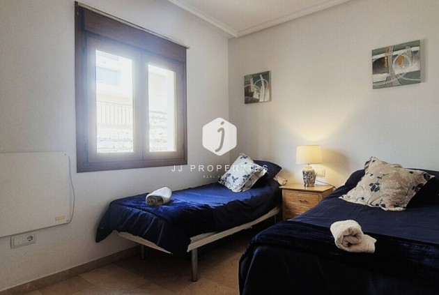 Aus zweiter Hand - Wohnung -
Orihuela Costa - Costa Blanca