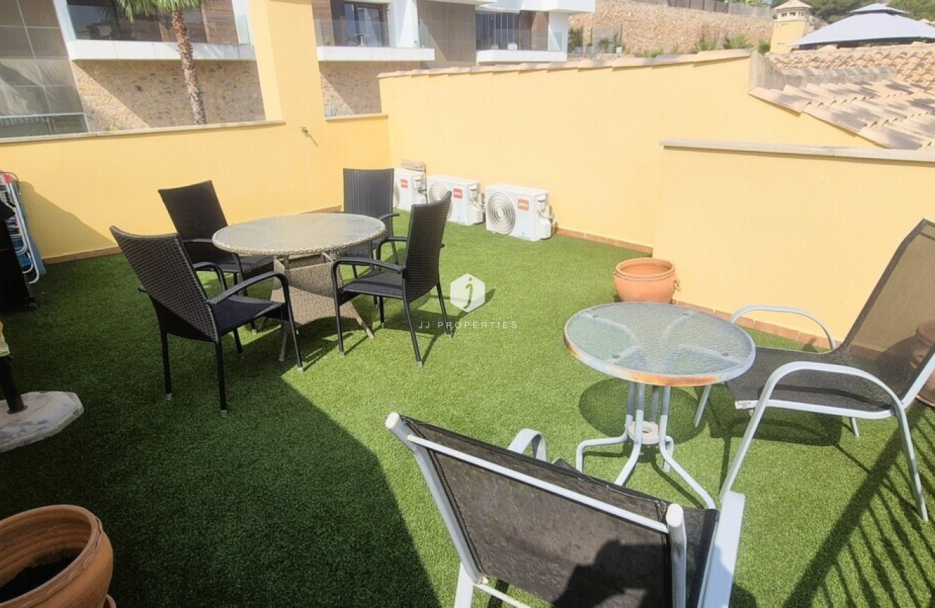 Aus zweiter Hand - Wohnung -
Orihuela Costa - Costa Blanca