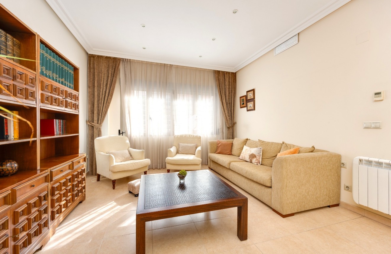 D'occasion - Villa -
Benejúzar - Inland