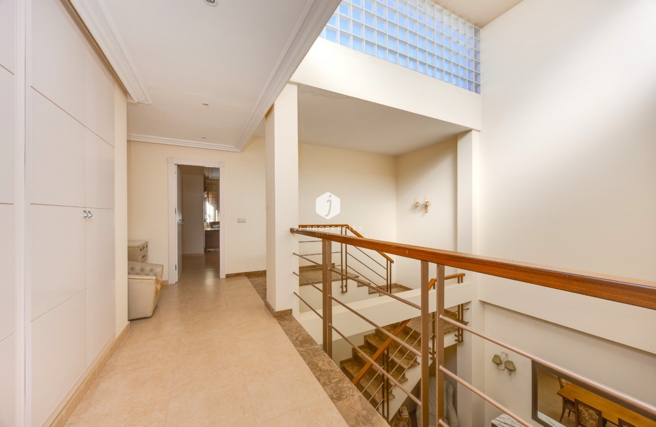 D'occasion - Villa -
Benejúzar - Inland