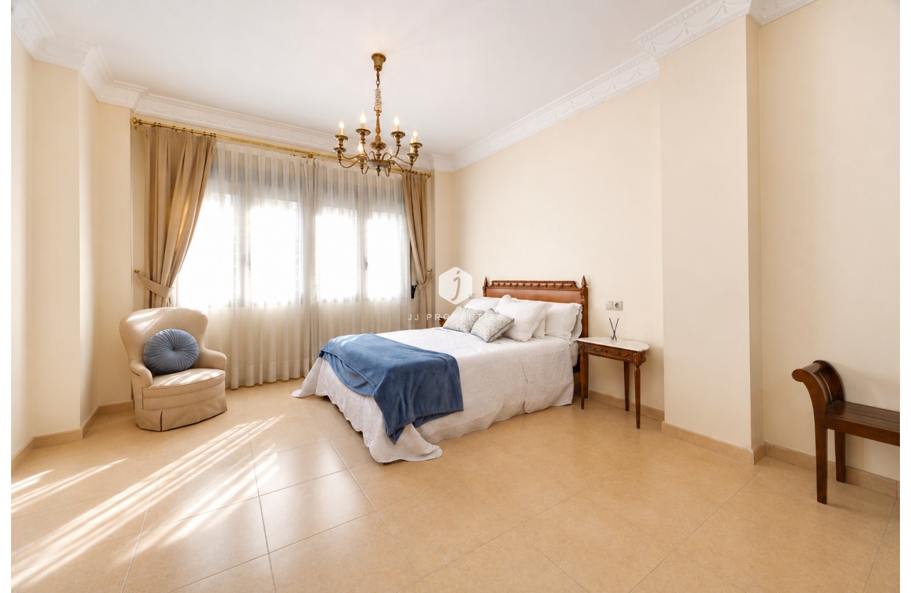 D'occasion - Villa -
Benejúzar - Inland
