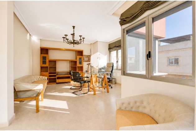D'occasion - Villa -
Benejúzar - Inland