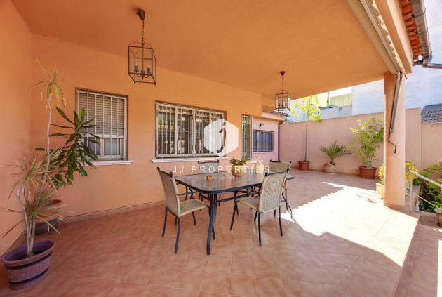 D'occasion - Villa -
Benejúzar - Inland