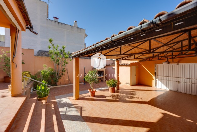 D'occasion - Villa -
Benejúzar - Inland