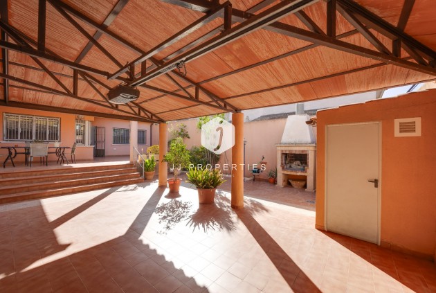 D'occasion - Villa -
Benejúzar - Inland