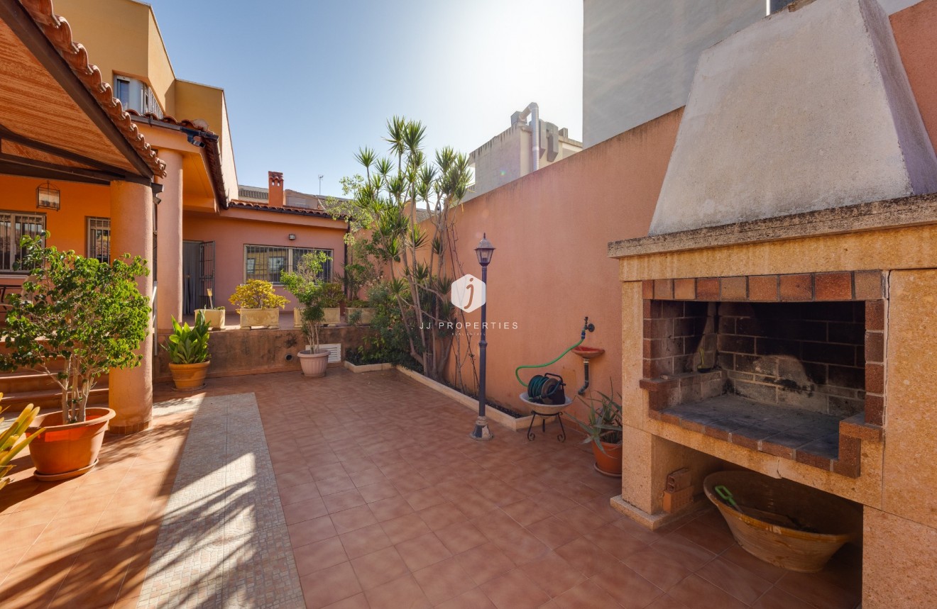 D'occasion - Villa -
Benejúzar - Inland
