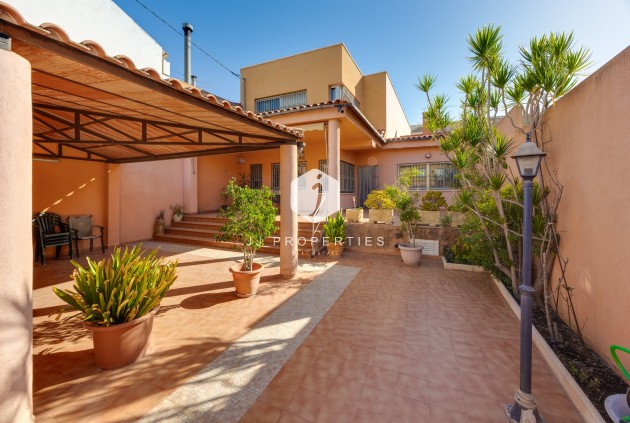 D'occasion - Villa -
Benejúzar - Inland