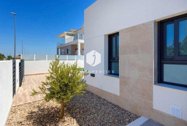 Nouvelle construction - Chalet -
Daya Nueva - Centro