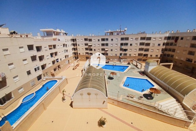 Resale - Apartment / flat -
Torrevieja - Costa Blanca