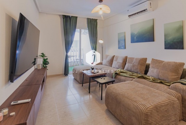 Tweedehands - Appartement / flat -
Torrevieja - Playa del Cura