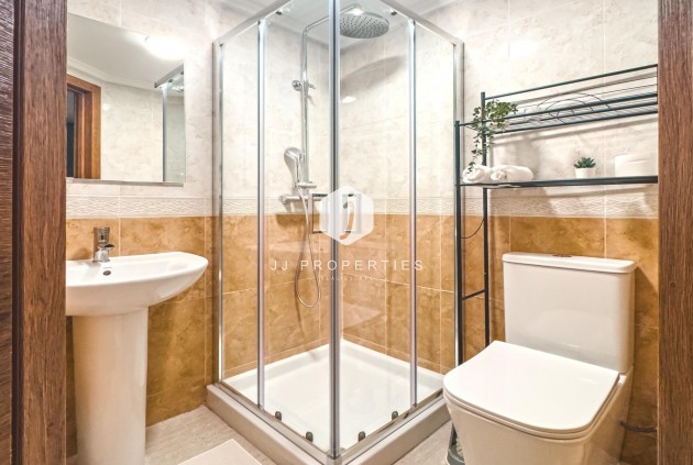 Tweedehands - Appartement / flat -
Torrevieja - Playa del Cura
