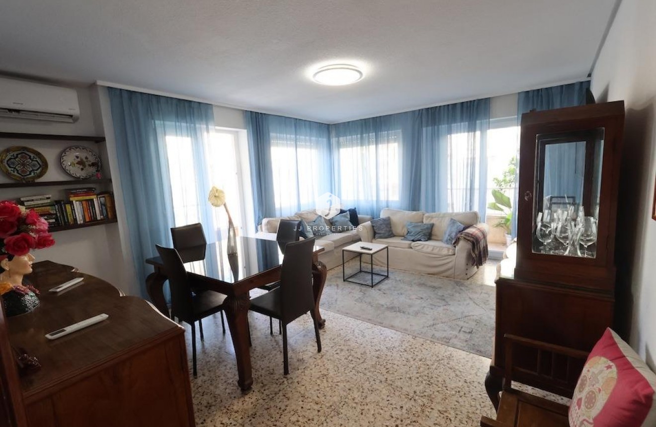 Aus zweiter Hand - Wohnung -
Torrevieja - Costa Blanca