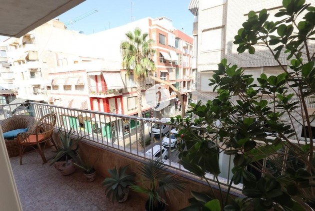 Aus zweiter Hand - Wohnung -
Torrevieja - Costa Blanca
