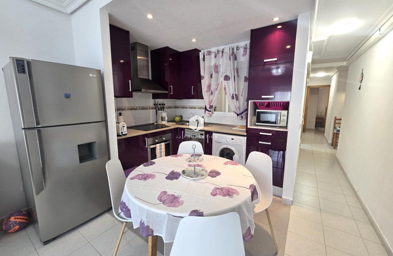 D'occasion - Appartement -
Torrevieja - La Mata Pueblo