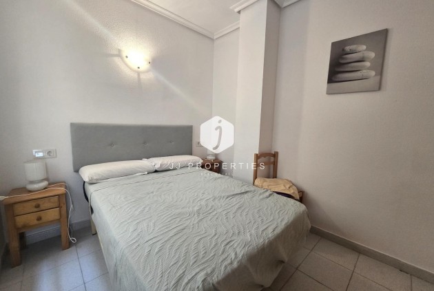 D'occasion - Appartement -
Torrevieja - La Mata Pueblo