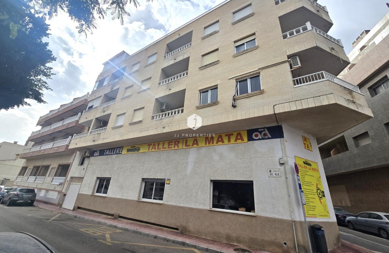 D'occasion - Appartement -
Torrevieja - La Mata Pueblo