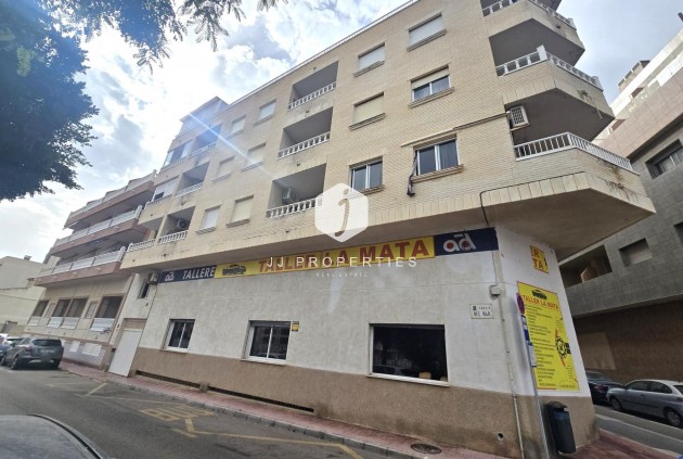 D'occasion - Appartement -
Torrevieja - La Mata Pueblo