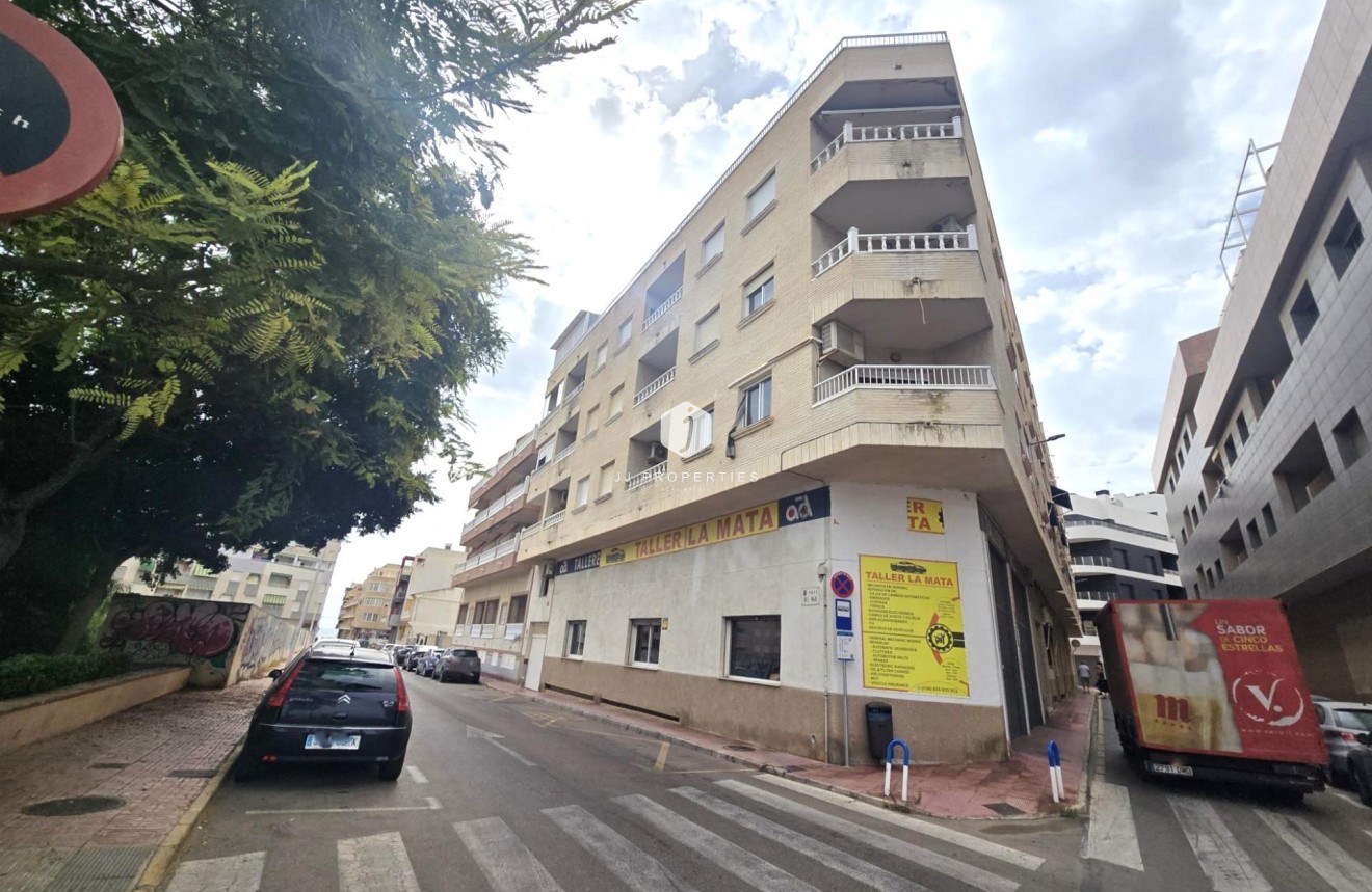 D'occasion - Appartement -
Torrevieja - La Mata Pueblo