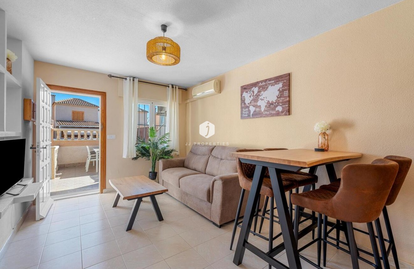 Segunda mano - Bungalow -
Torrevieja - Los Balcones