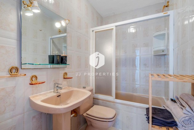 Segunda mano - Bungalow -
Torrevieja - Los Balcones