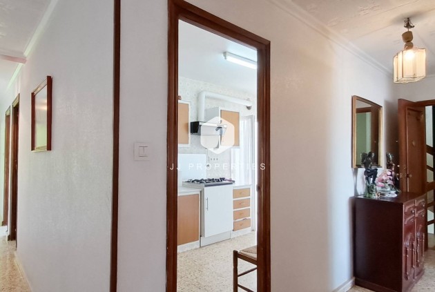 Resale - Penthouse -
Torrevieja - Playa de los Naufragos