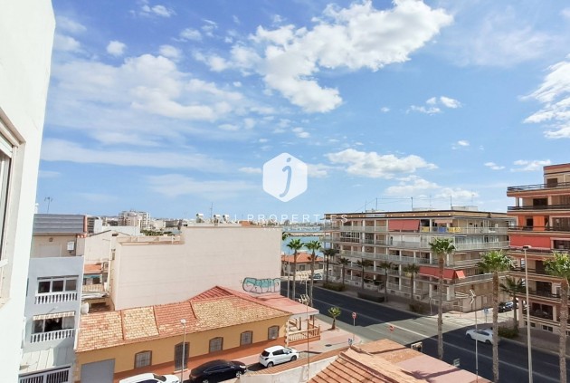 Resale - Penthouse -
Torrevieja - Playa de los Naufragos