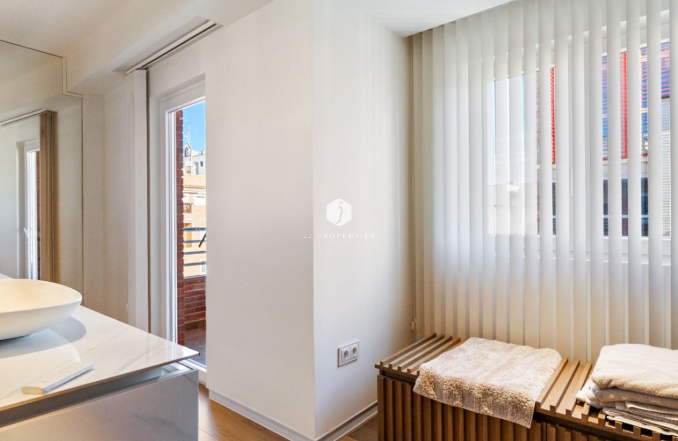 Segunda mano - Apartamento / piso -
Torrevieja - Costa Blanca