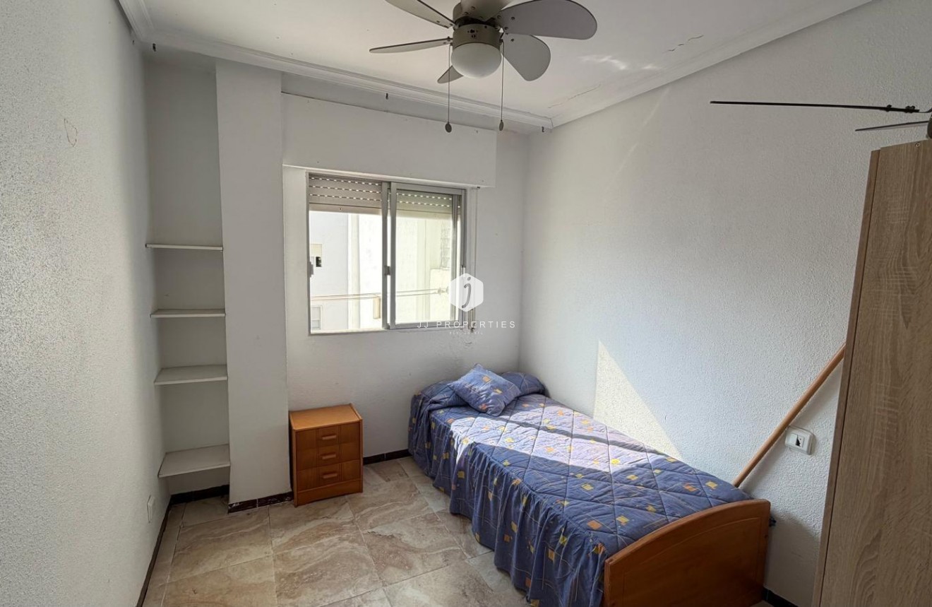 Resale - Apartment / flat -
Torrevieja - Acequion