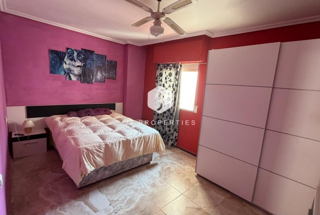 Resale - Apartment / flat -
Torrevieja - Acequion