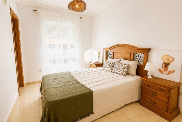 Resale - Apartment / flat -
Torrevieja - PARQUE DE LAS NACIONES