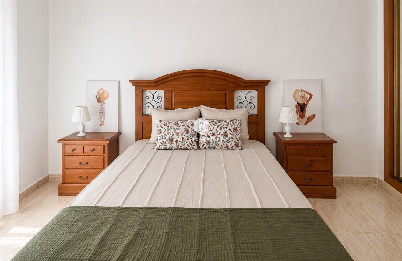 Resale - Apartment / flat -
Torrevieja - PARQUE DE LAS NACIONES