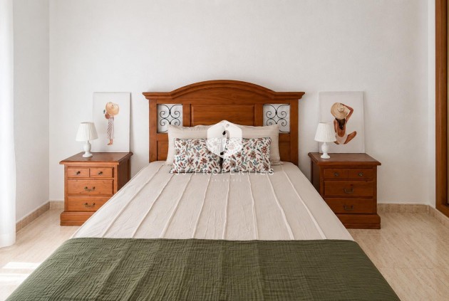 Resale - Apartment / flat -
Torrevieja - PARQUE DE LAS NACIONES