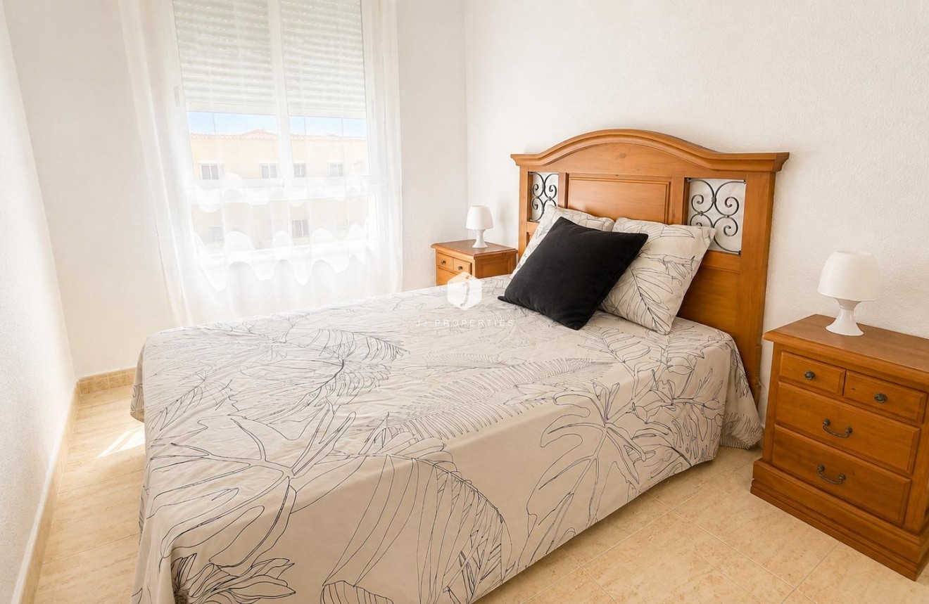 Resale - Apartment / flat -
Torrevieja - PARQUE DE LAS NACIONES