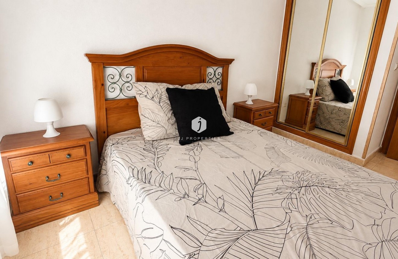 Resale - Apartment / flat -
Torrevieja - PARQUE DE LAS NACIONES