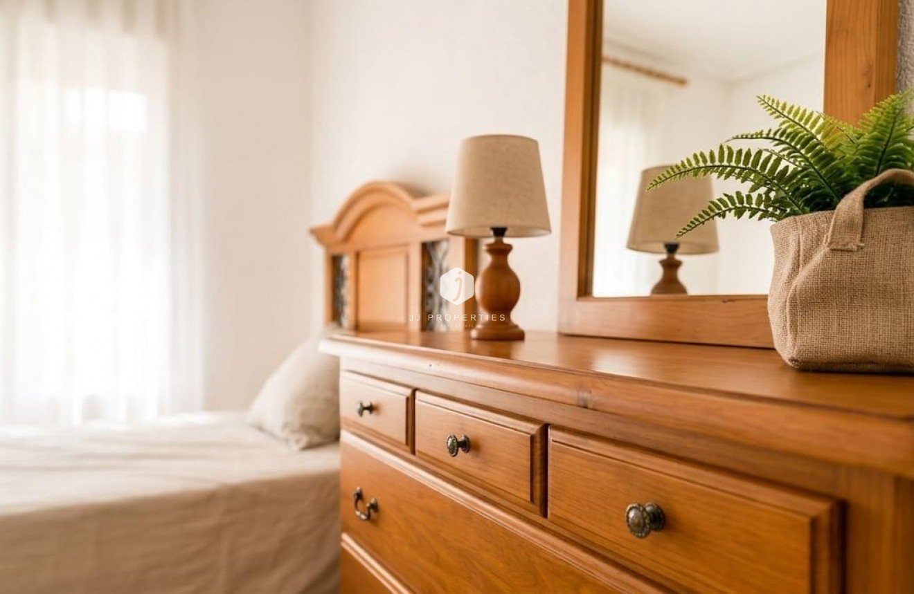Resale - Apartment / flat -
Torrevieja - PARQUE DE LAS NACIONES