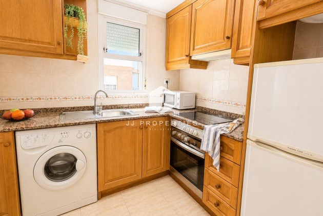 Resale - Apartment / flat -
Torrevieja - PARQUE DE LAS NACIONES