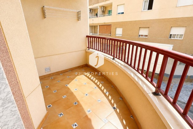 Resale - Apartment / flat -
Torrevieja - PARQUE DE LAS NACIONES
