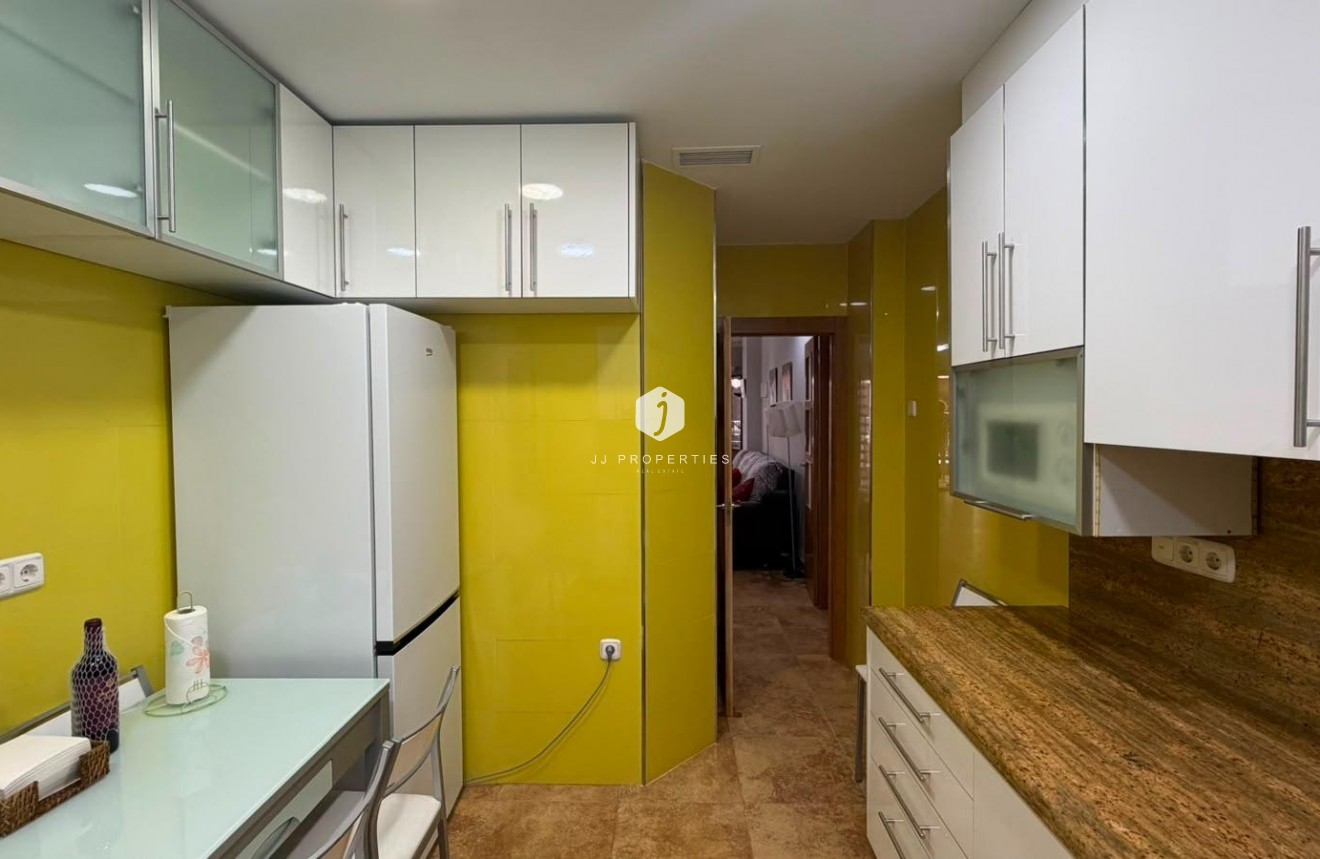 Tweedehands - Appartement / flat -
Torrevieja - Acequion