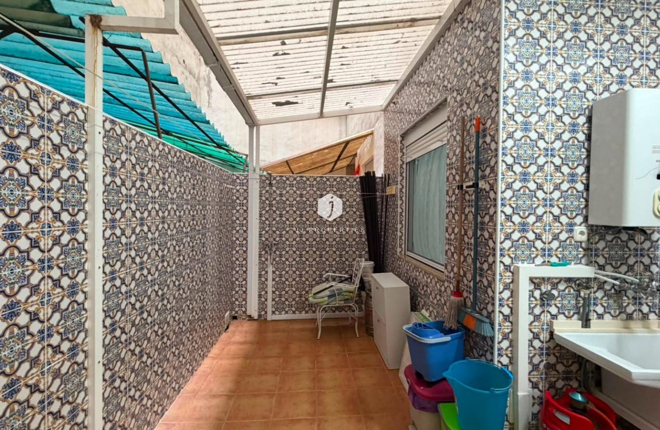 Tweedehands - Appartement / flat -
Torrevieja - Acequion