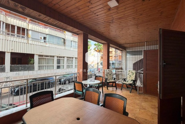 Tweedehands - Appartement / flat -
Torrevieja - Acequion