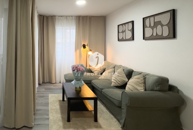 Resale - Apartment / flat -
Torrevieja - Costa Blanca