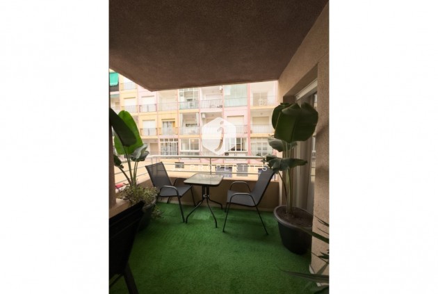 Resale - Apartment / flat -
Torrevieja - Costa Blanca