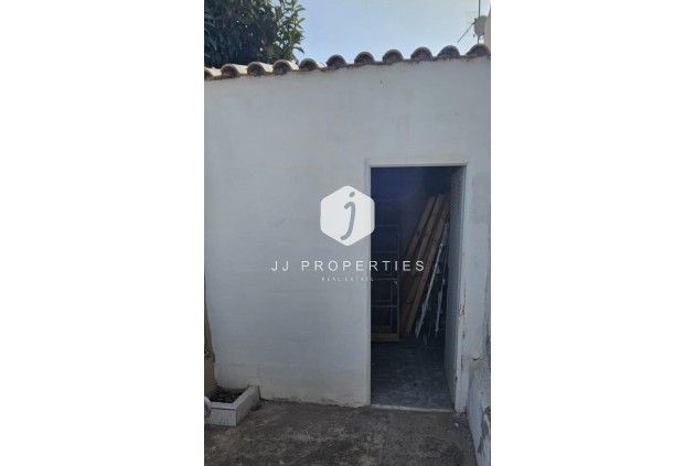 Z drugiej ręki - Szalet -
Torrevieja - Torreta Florida