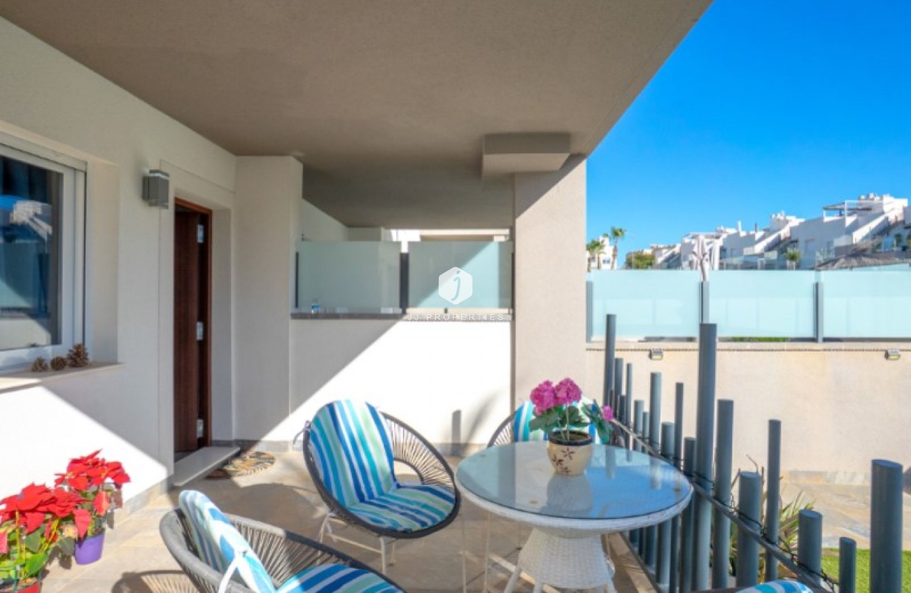 Resale - Apartment / flat -
Torrevieja - Costa Blanca