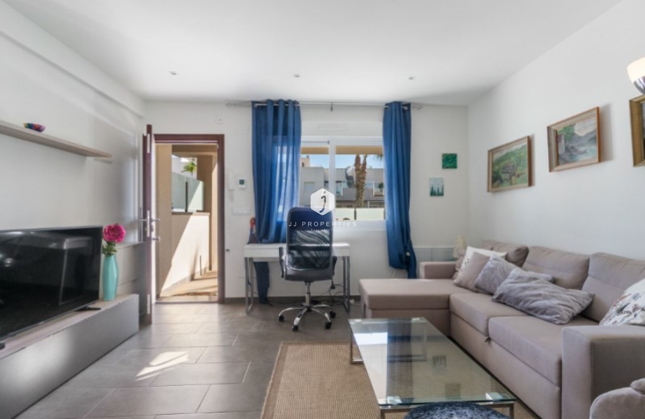 Resale - Apartment / flat -
Torrevieja - Costa Blanca
