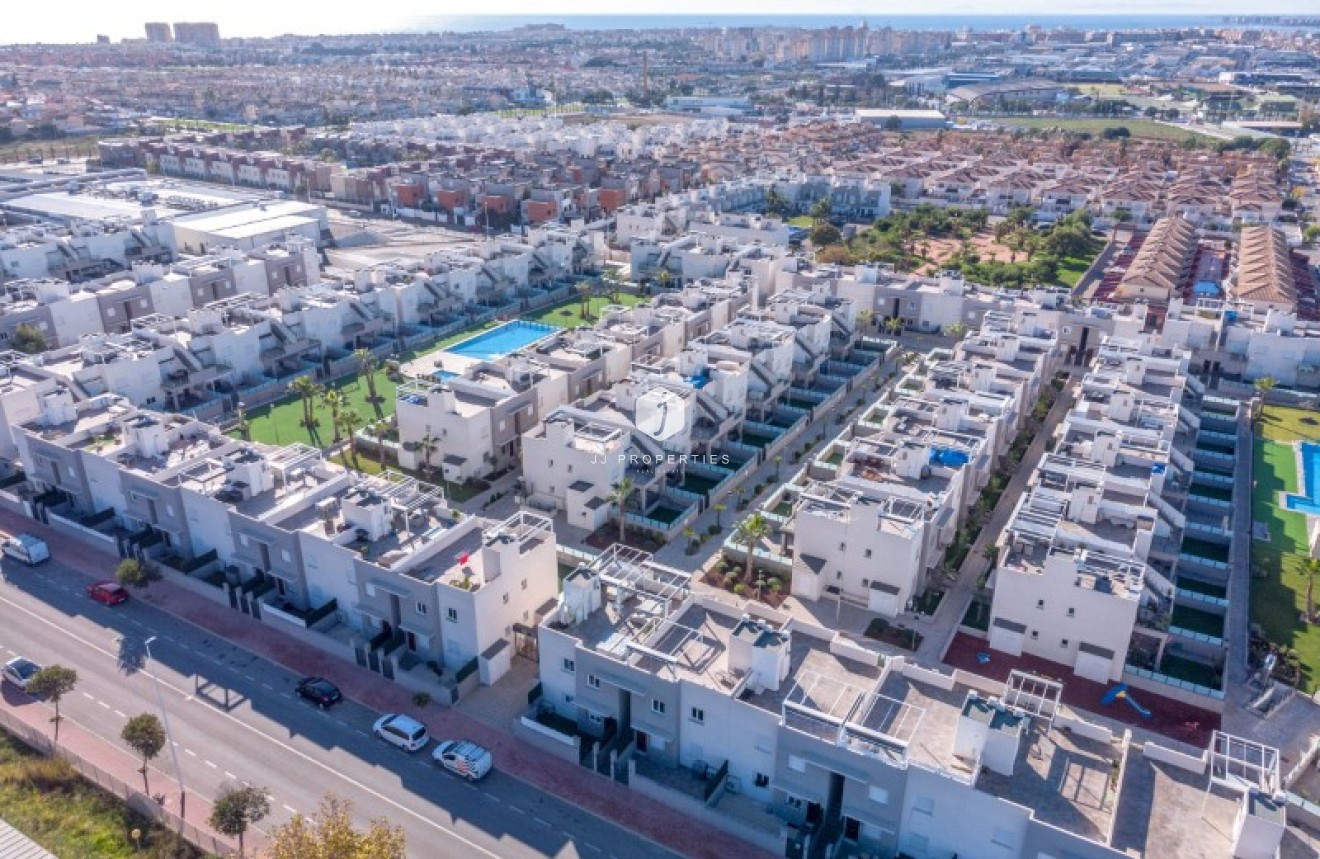 Resale - Apartment / flat -
Torrevieja - Costa Blanca