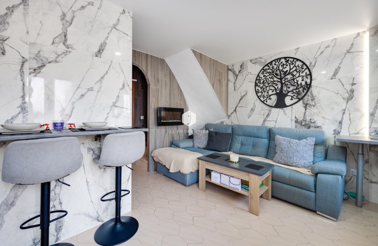 D'occasion - Bungalow -
Torrevieja - La Siesta - El Salado - Torreta