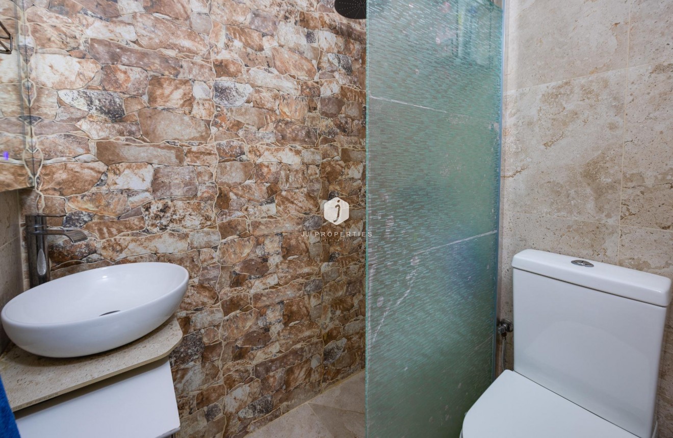 D'occasion - Bungalow -
Torrevieja - La Siesta - El Salado - Torreta