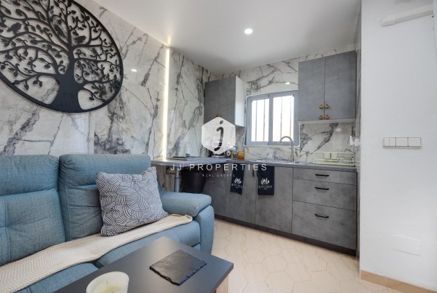 D'occasion - Bungalow -
Torrevieja - La Siesta - El Salado - Torreta